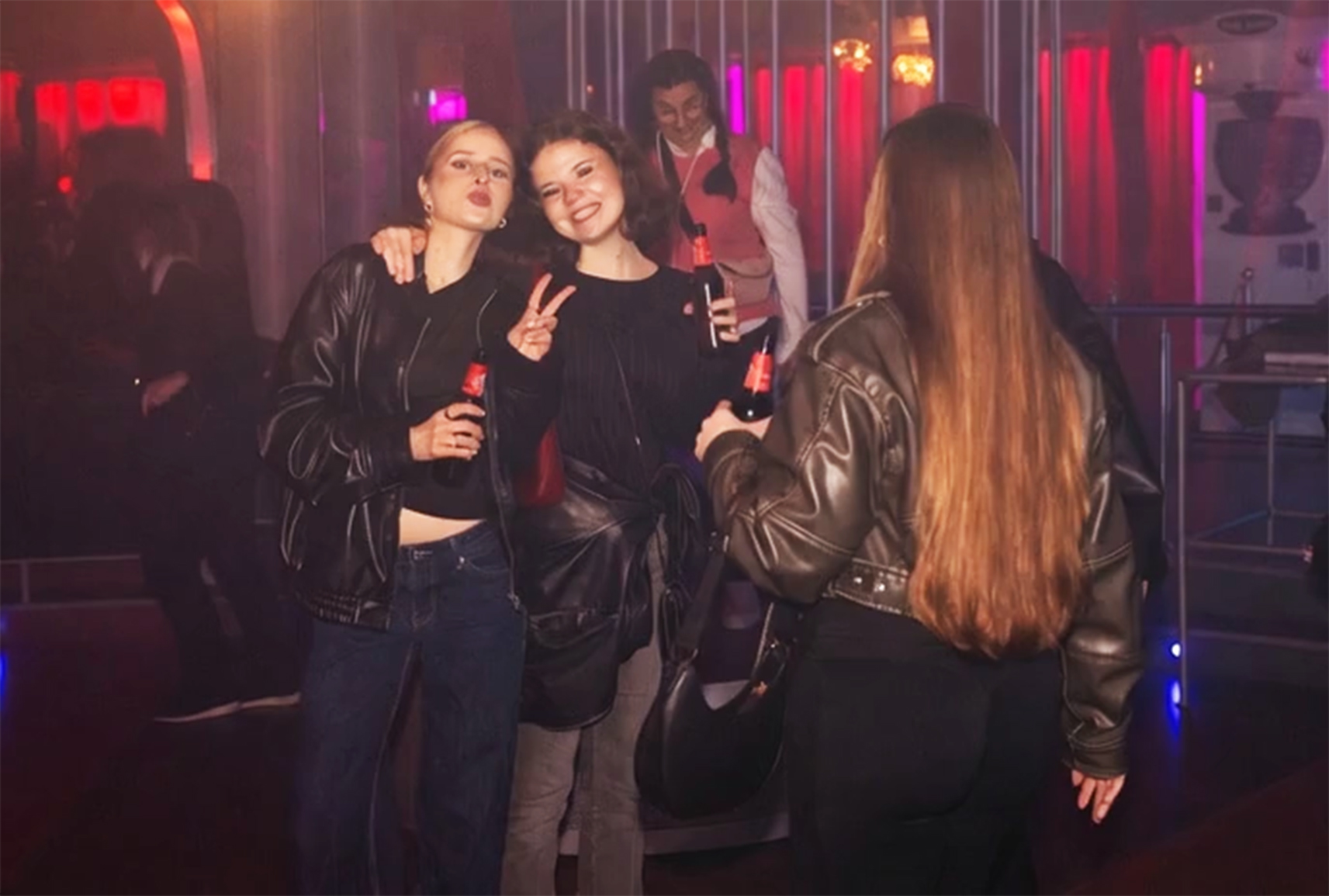 grok-video-0e3e0ea1-0473-4271-899d-b1efb398294097